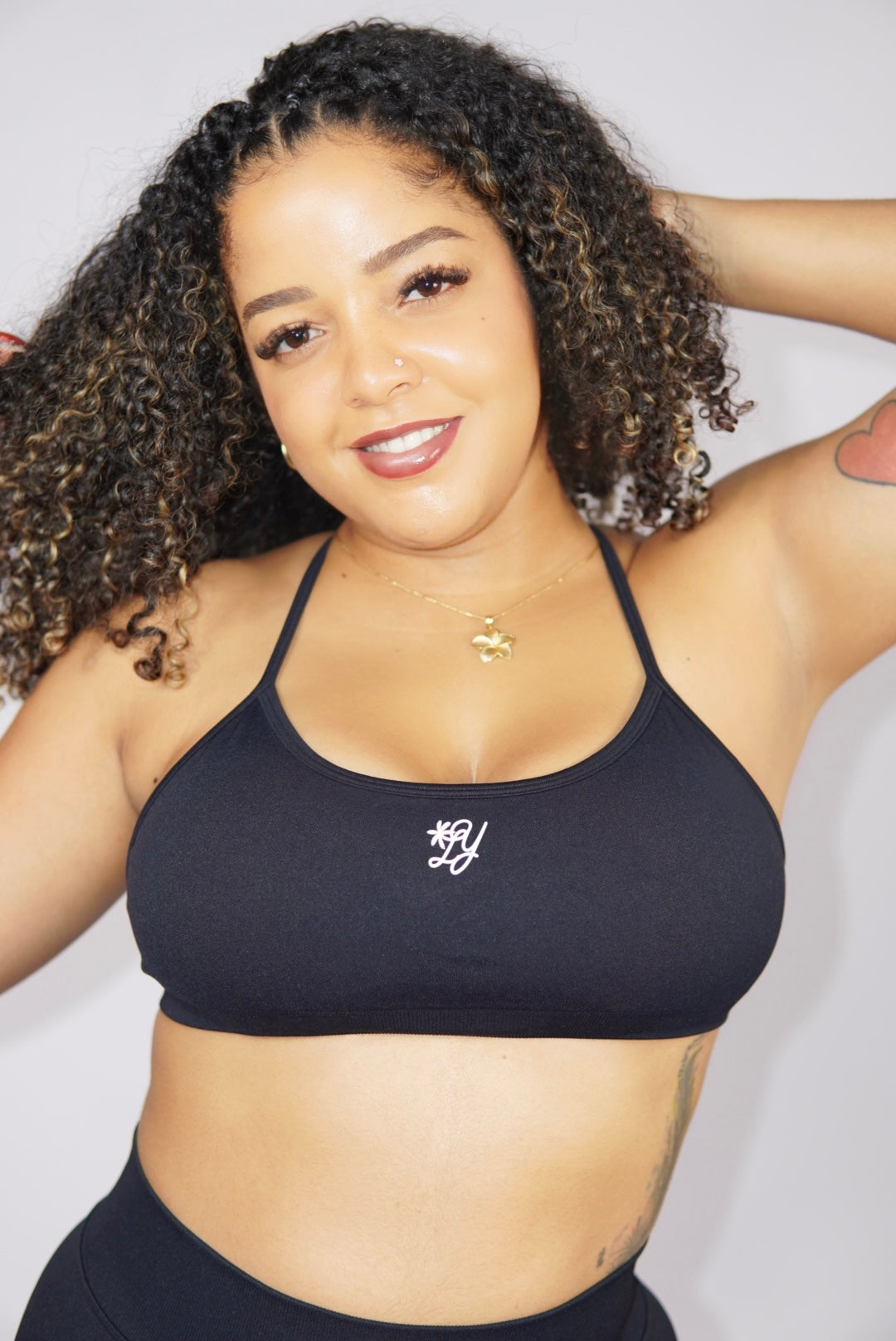 SCULPT FIT TOP